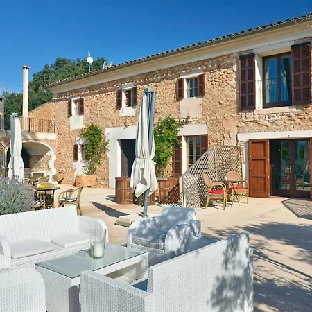 Alloggio per agriturismo Son Pou